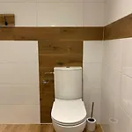 Apartman Dom W Nowym Saczu Przy Miasteczku Galicyjskim *